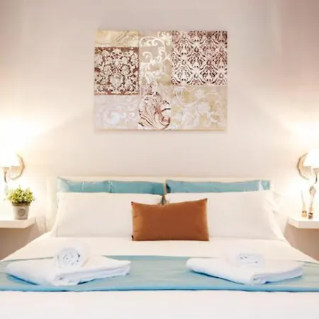 Domizio Suite Apartment