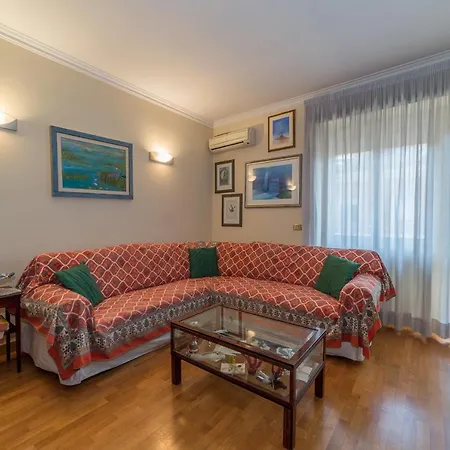 Cipro Lovely Apartment