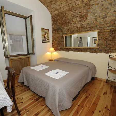 B&B Chain Gallienus
