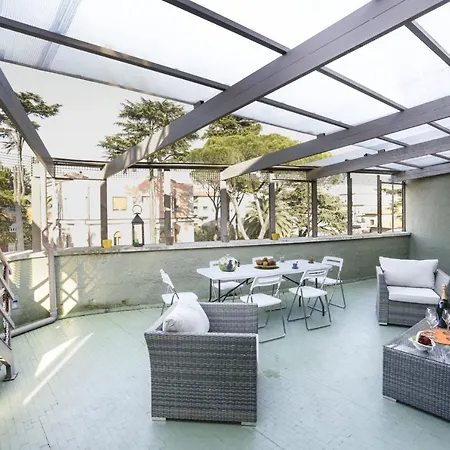 Penthouse And Eagle Eye Attic Combo Apartment