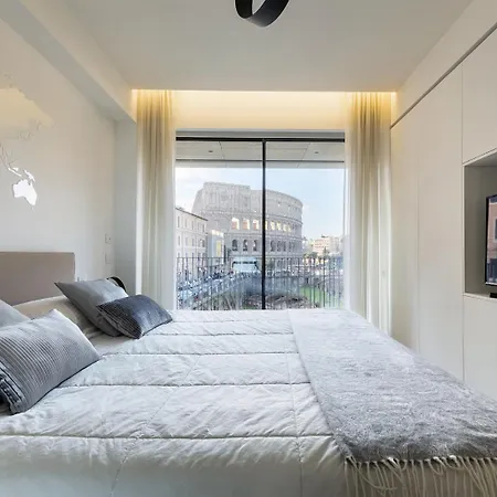 Mavi At Colosseum Apartment