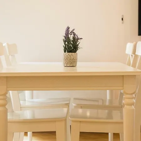 Rental In Rome Trastevere Atmosphere
