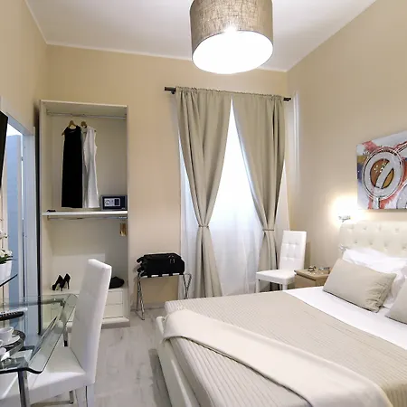 Town House 57 Hotel