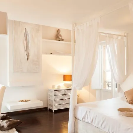 Navona Luxury Sky Penthouse Apartment