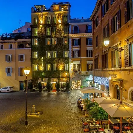 Campo De Fiori Suites
