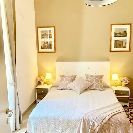 Mama Roma Domus Bed & Breakfast
