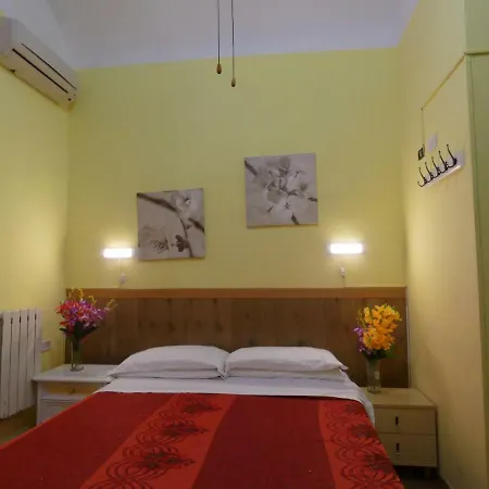 Sunlight Guest House