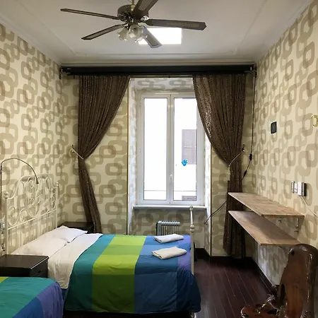 Отель Friend House 2