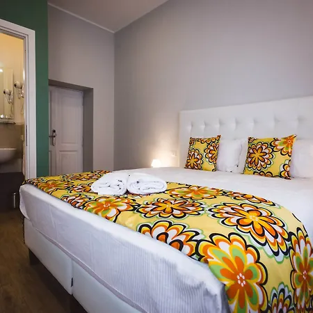 Angelinaroooms B&B