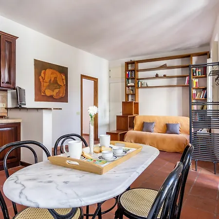 Grotte Apartment