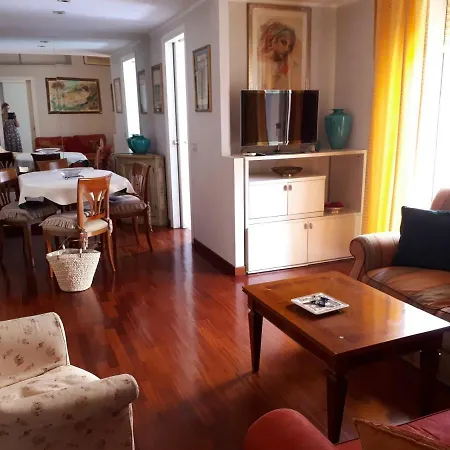 Rey Apartament Apartment