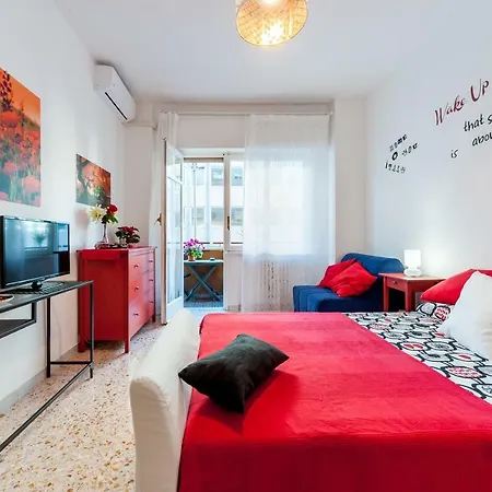 Bdc - Vatican Apartment