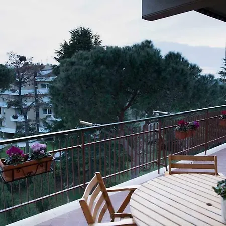 Green View Apartment