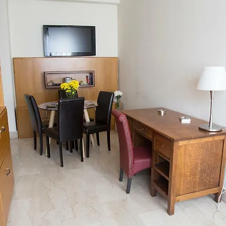Chic Flat Apartment