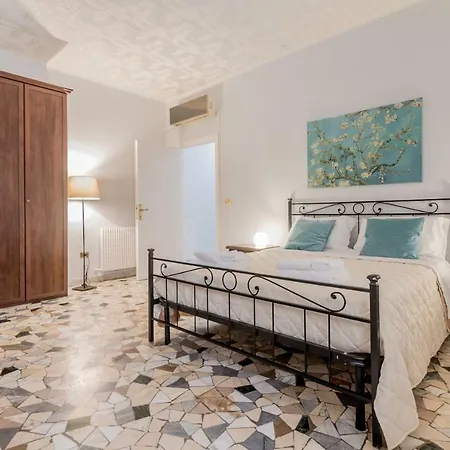 House Grimaldi Apartment