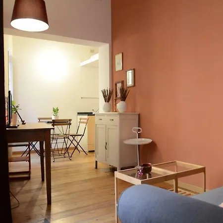 Bukowski'S House Apartment