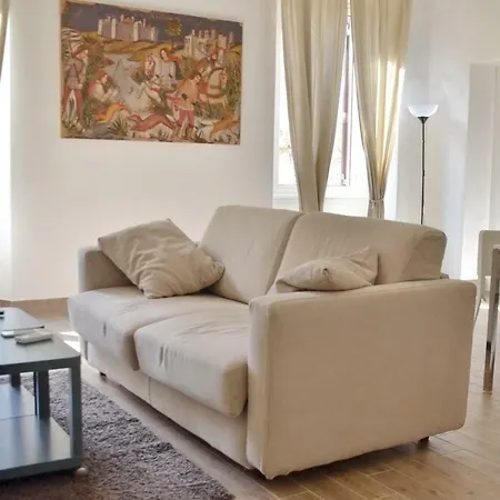 Domitilla - Luxury Apartment In The Heart Of Rome