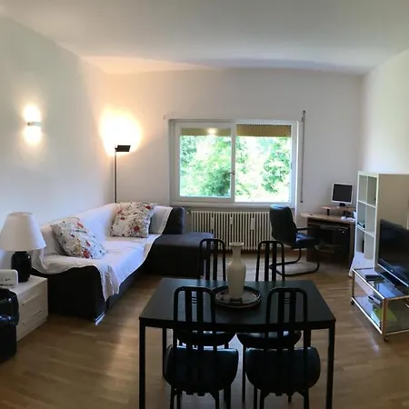 Applecat Hotel