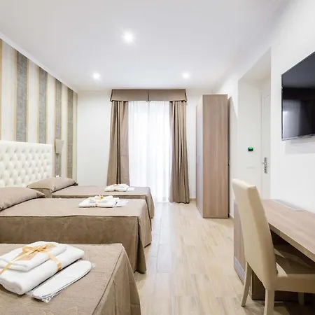 Cheri Luxury Suite