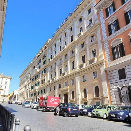 Treasurerome Opera Residence
