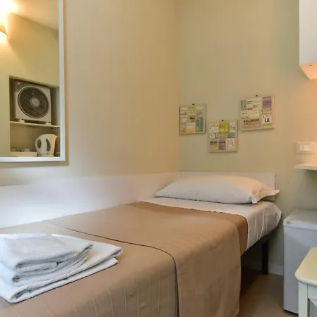Small Single Room